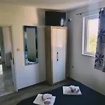 With Parking Space - Porat, Makarska - 16289 Apartmán *