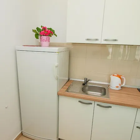 With Parking Space - Porat, Makarska - 16289 *