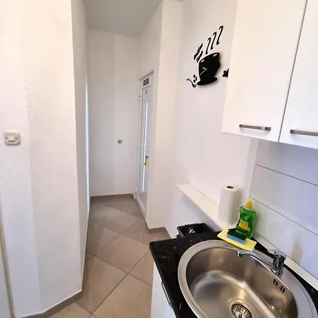With A Parking Space - Porat, Makarska - 16289 * Zivogosce