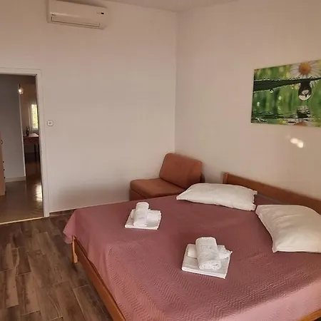Apartment With A Parking Space - Porat, Makarska - 16289 *